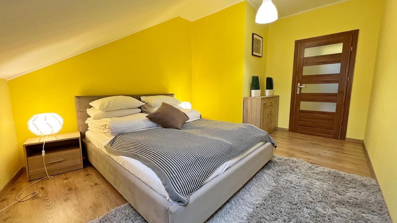 Apartamenty Mountain View - Bezplatny Parking Krynica Zdroj Bagian luar foto